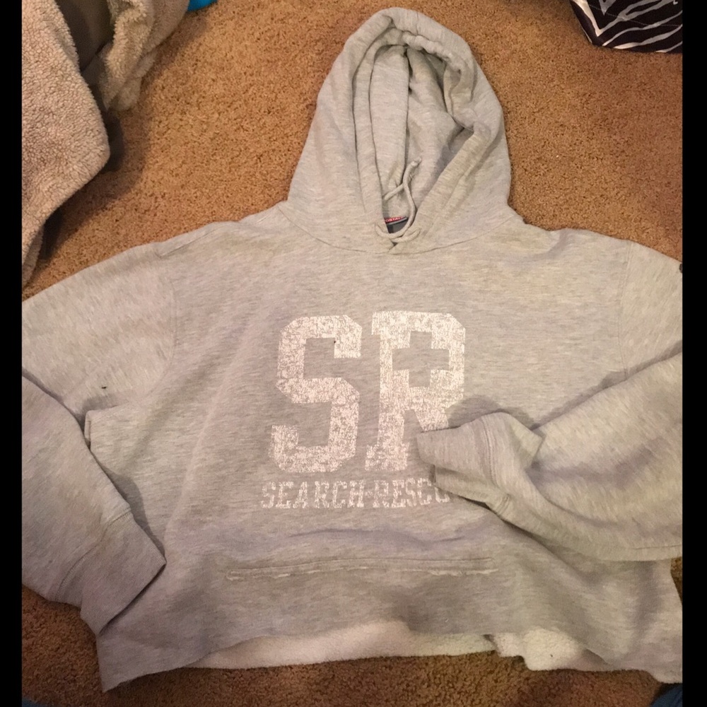 Cropped hoodie